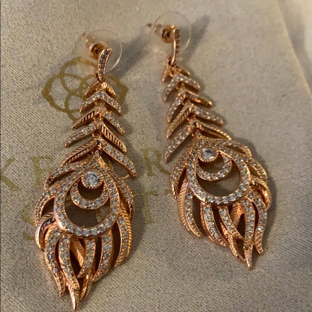Kendra Scott Elettra earrings in Rose Gold